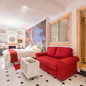2* Couette-café Salamandra Plaza